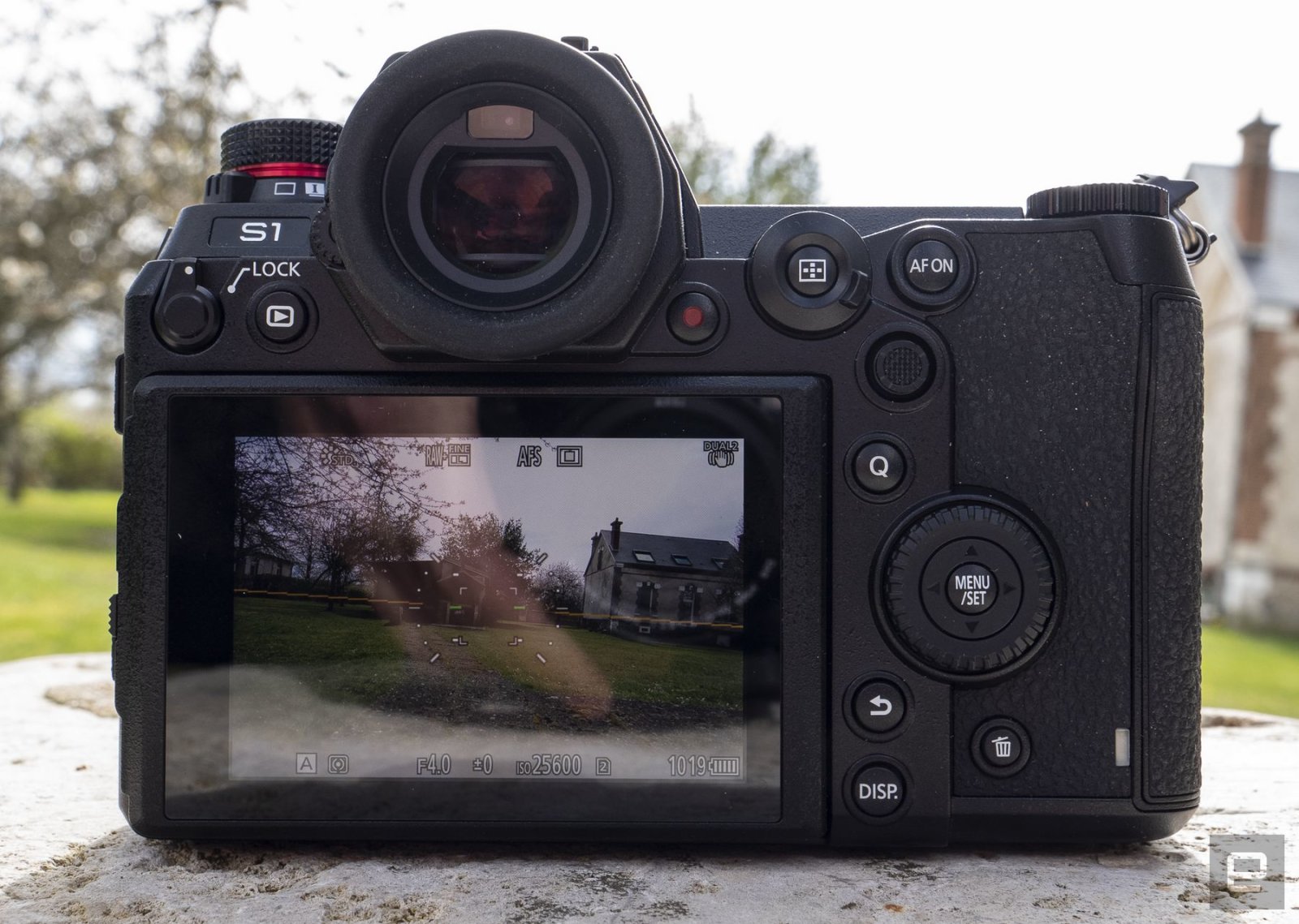 Panasonic S1 mirrorless camera review